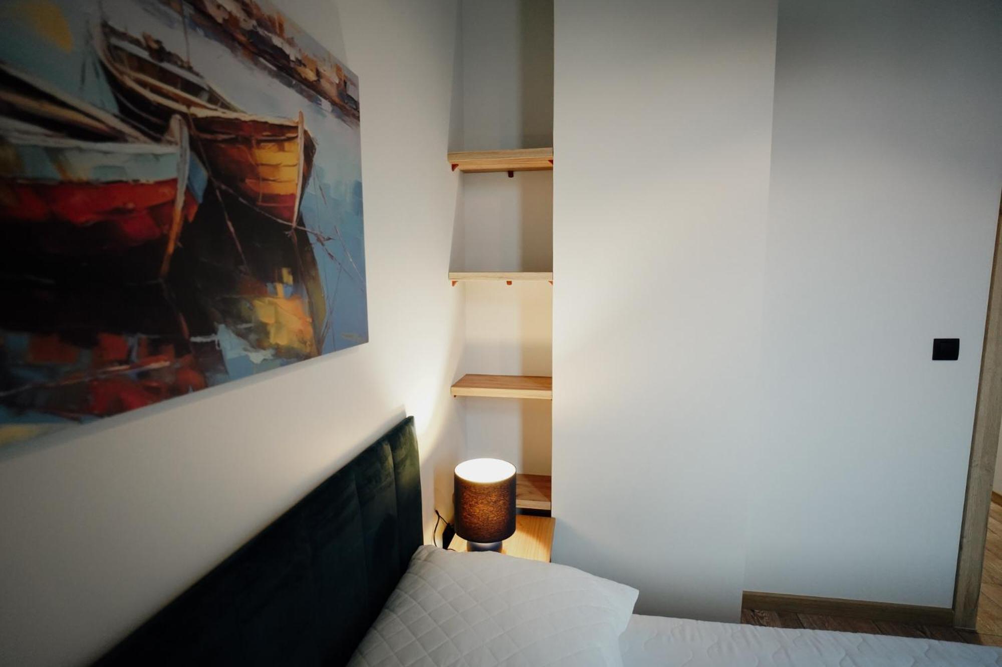 Apartament Novy Drezdenko Exteriör bild